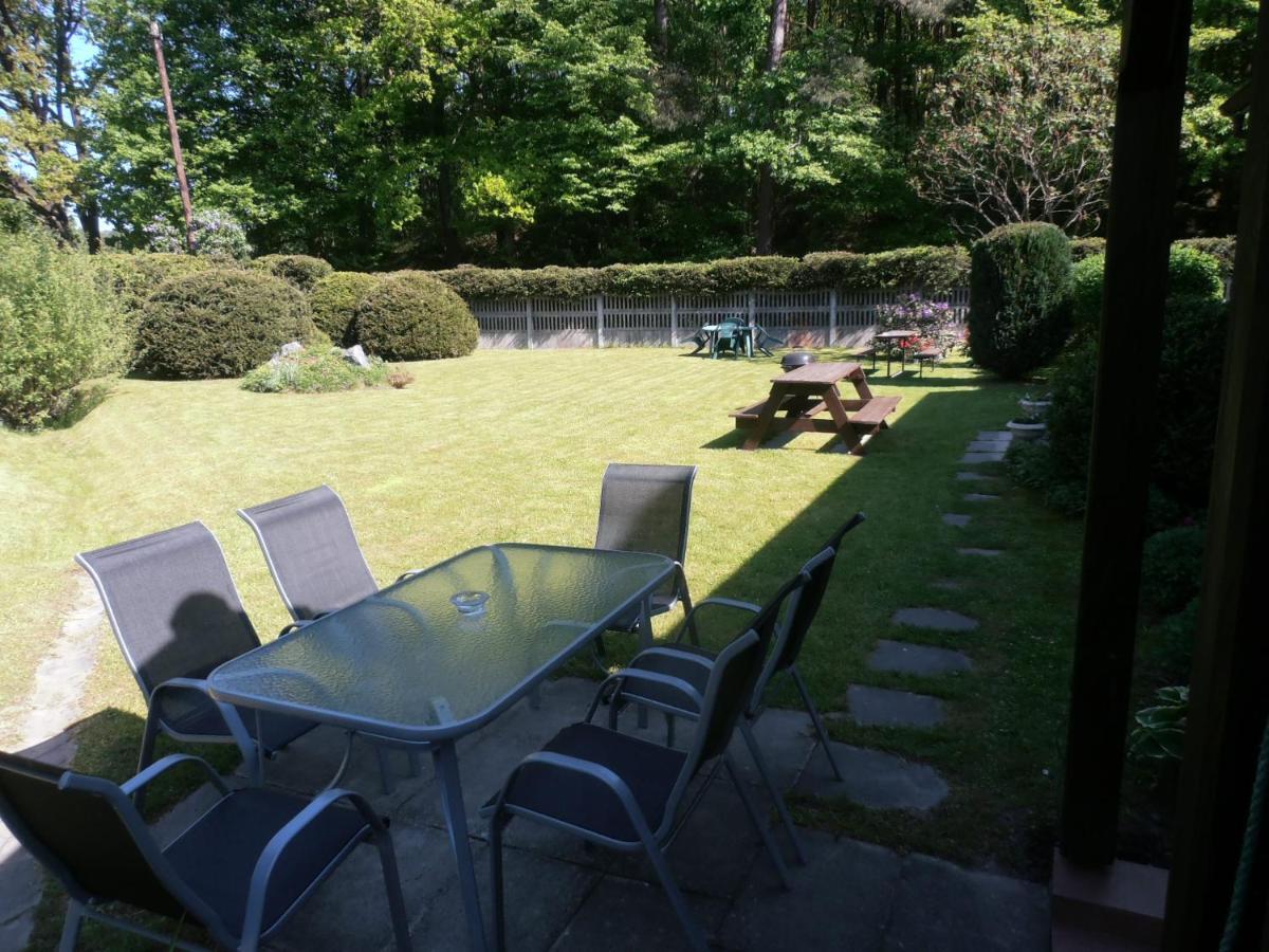 Ubytovani U Machova Jezera - Apartmany - Ludmila Grulisova Doksy  Buitenkant foto